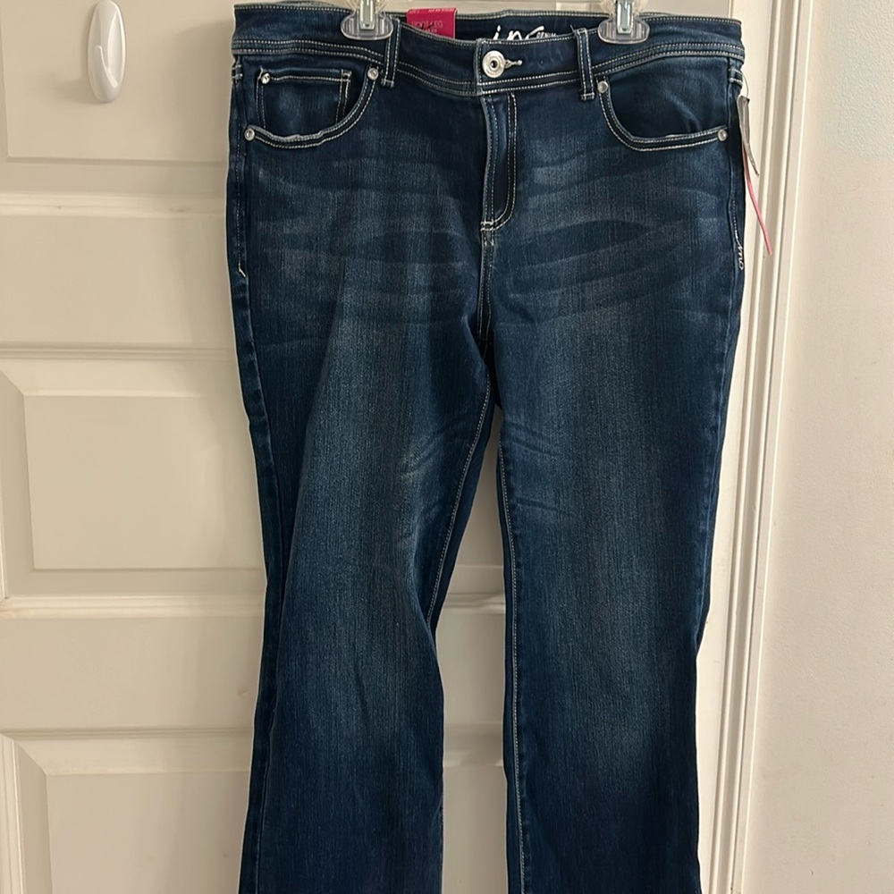 Inc blue jeans never worn